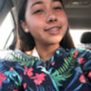 Meet your Posher, Adriana